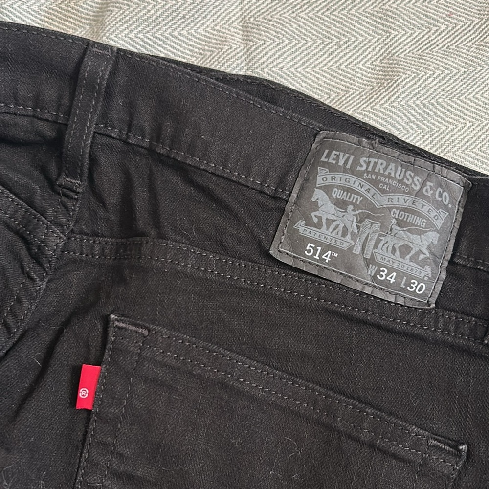 [Levi’s] 514 Straight Jeans - Picture 3 of 4